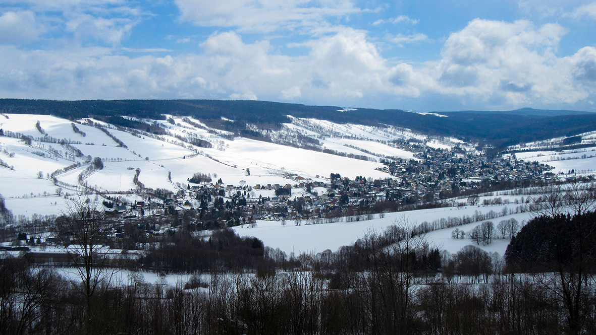 Blick auf das Waldhufendorf Königswalde. Foto: Chris Bergau